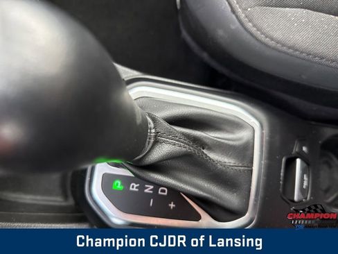 Used 2023 Jeep Renegade Latitude image 20