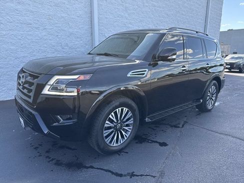 Used 2024 Nissan Armada SL w/ Midnight Edition Package AWD/4WD image 2