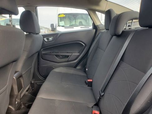 Used 2015 Ford Fiesta SE FWD image 23