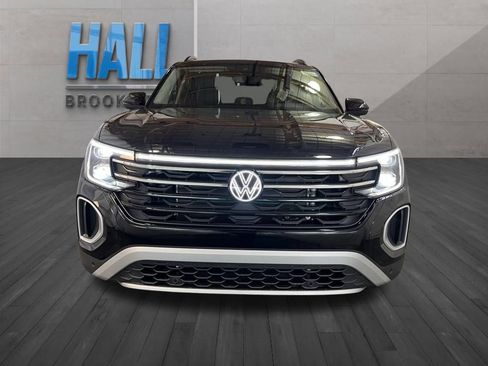 New 2026 Volkswagen Atlas Peak Edition AWD/4WD image 8