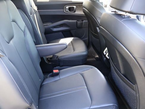 Used 2024 Kia Sorento X-Line EX image 24