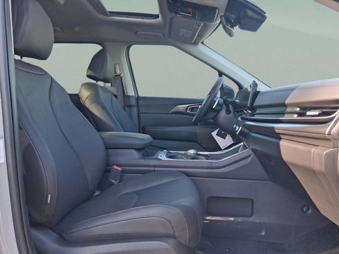 New 2026 Kia Carnival SX FWD image 20