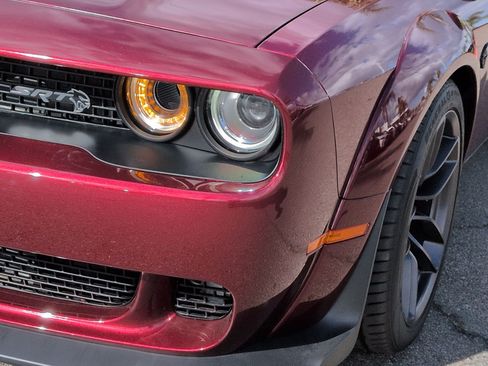 Used 2019 Dodge Challenger SRT Hellcat Redeye image 6