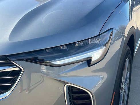 Used 2023 Buick Envision Preferred image 4