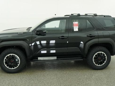 New 2026 Toyota 4Runner TRD Off-Road Premium AWD/4WD image 7