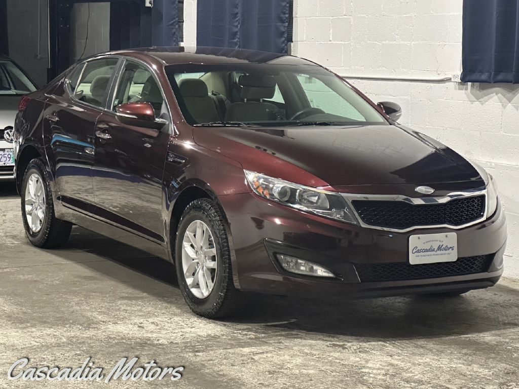 Used 2013 Kia Optima LX FWD image 1