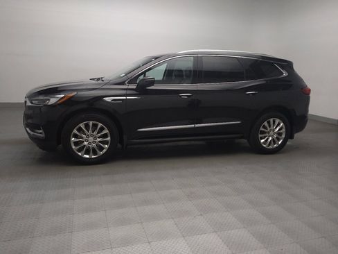 Used 2018 Buick Enclave Premium w/ LPO, Luxury Package image 2