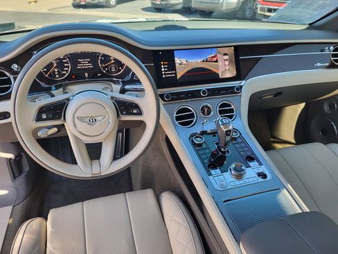 Used 2023 Bentley Continental GT Azure image 17