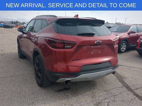 Used 2023 Chevrolet Blazer LT w/ Midnight/Sport Edition FWD image 4