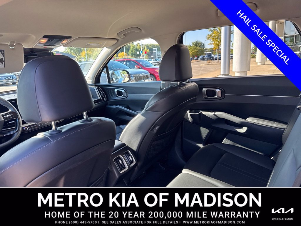 Used 2026 Kia Sorento EX AWD/4WD image 30