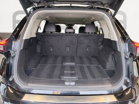 Certified 2024 Nissan Rogue SL w/ SL Premium Package FWD image 16