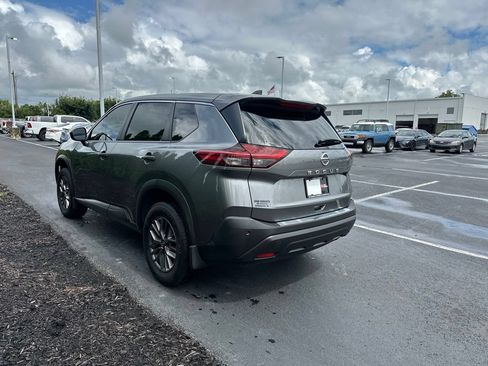Used 2021 Nissan Rogue S FWD image 5