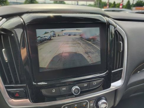 Used 2019 Chevrolet Traverse LT w/ LPO, Blackout Package AWD/4WD image 15