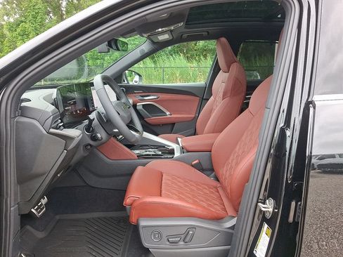 New 2026 Audi SQ5 Premium Plus AWD/4WD image 6