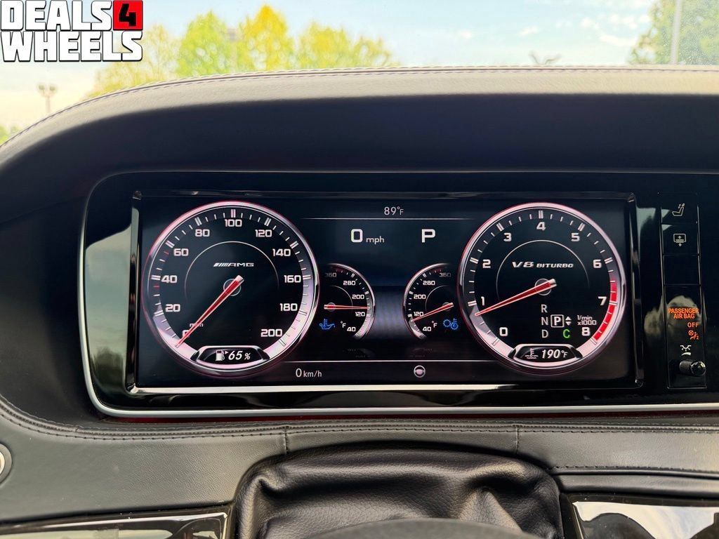 Used 2015 Mercedes-Benz S 63 AMG 4MATIC Sedan w/ Executive Rear Seat Package image 34