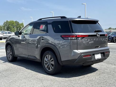 Certified 2025 Nissan Pathfinder SV AWD/4WD image 25