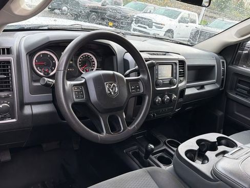 Used 2018 RAM 3500 Tradesman w/ Chrome Appearance Group image 20