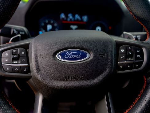 Used 2024 Ford Ranger Raptor AWD/4WD image 13