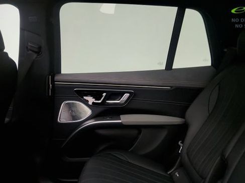 Used 2023 Mercedes-Benz EQS 580 4MATIC SUV image 43
