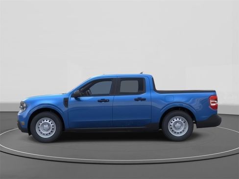 New 2026 Ford Maverick XL image 3