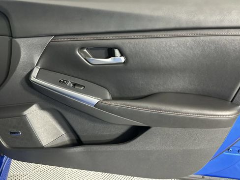Certified 2025 Nissan Sentra SR w/ SR Premium Package FWD image 31