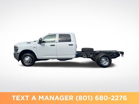 New 2026 RAM 3500 Tradesman w/ Chrome Appearance Group A AWD/4WD image 2