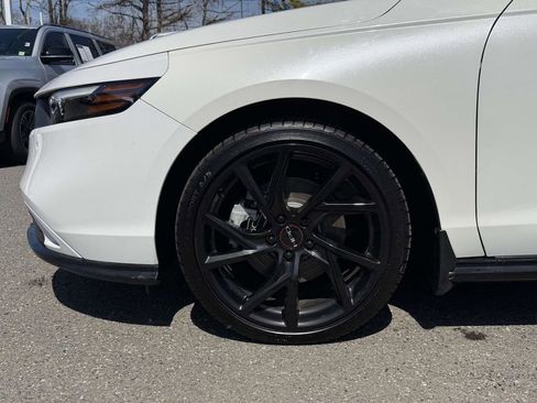Used 2025 Honda Accord EX-L image 11