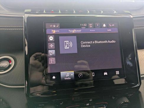 New 2025 Jeep Grand Cherokee L Laredo w/ Luxury Tech Group I image 3