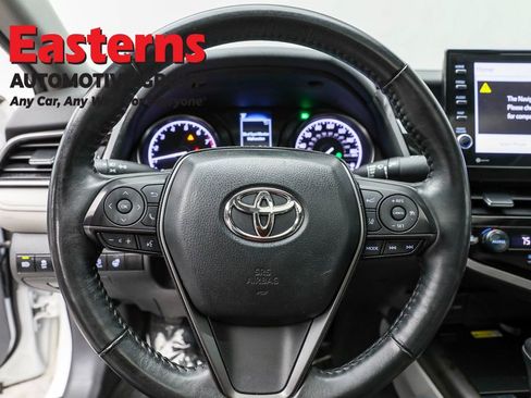 Used 2024 Toyota Camry SE w/ Cold Weather Package image 10