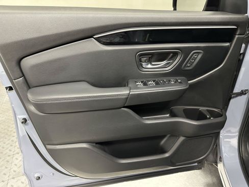 Used 2023 Honda Pilot Touring image 20
