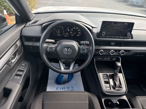 Certified 2025 Honda CR-V Sport image 18
