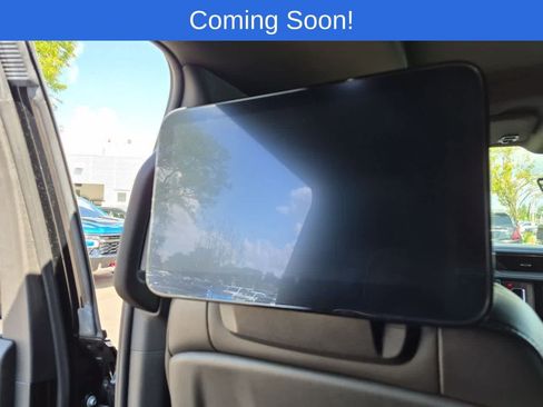 Used 2023 GMC Yukon XL Denali Ultimate AWD/4WD image 38