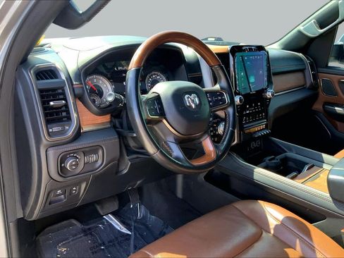 Used 2022 RAM 1500 Limited AWD/4WD image 16