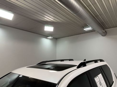 Used 2023 Lexus GX 460 image 42