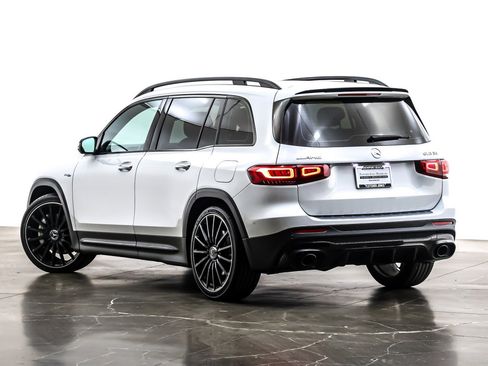 Used 2023 Mercedes-Benz GLB 35 AMG 4MATIC image 13