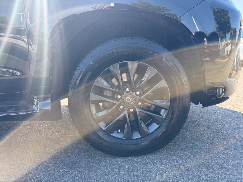Used 2021 Lexus GX 460 Premium w/ Premium Package AWD/4WD image 27