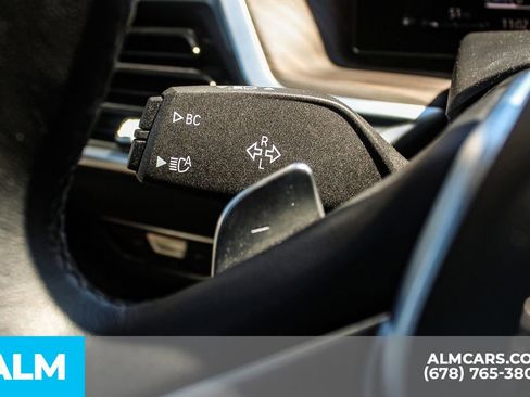 Used 2023 BMW X7 xDrive40i w/ Premium Package AWD/4WD image 31