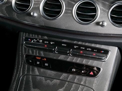 Used 2021 Mercedes-Benz E 450 4MATIC All-Terrain Wagon image 19