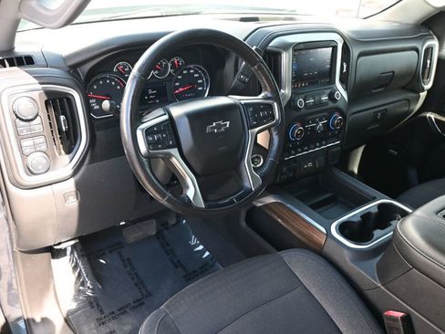 Used 2020 Chevrolet Silverado 1500 RST image 10