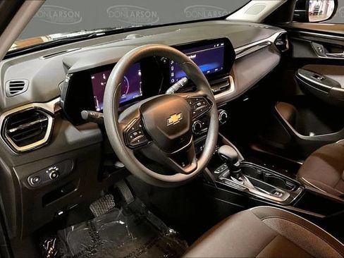 Certified 2024 Chevrolet TrailBlazer LT AWD/4WD image 17