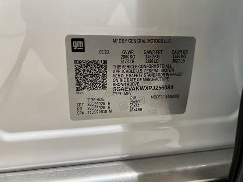 Used 2023 Buick Enclave Essence w/ Experience Buick Package AWD/4WD image 31