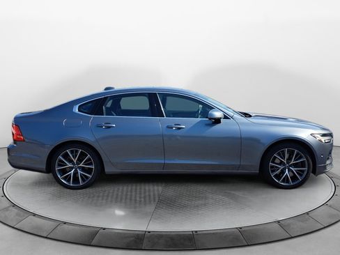 Used 2017 Volvo S90 T6 Momentum w/ Vision Package AWD/4WD image 7
