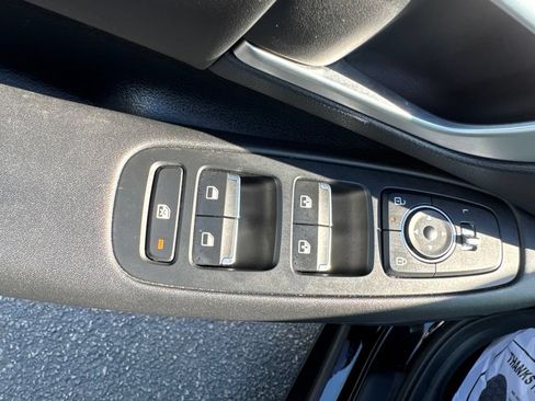 Certified 2025 Hyundai Sonata SEL FWD image 14