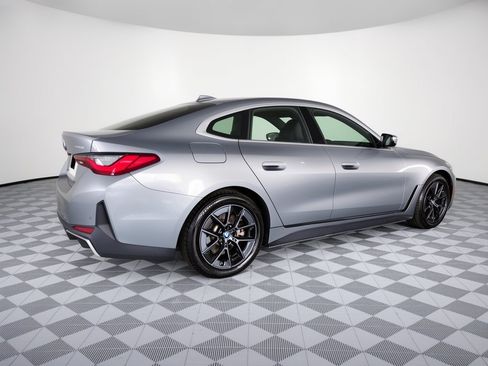 Used 2023 BMW i4 eDrive40 w/ Premium Package RWD image 7