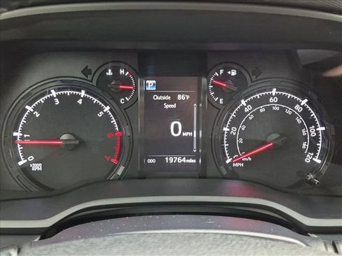 Used 2023 Toyota 4Runner SR5 Premium w/ Moonroof Package AWD/4WD image 11