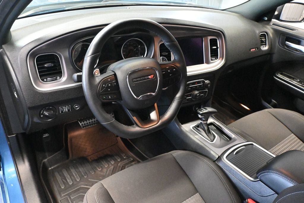 Used 2022 Dodge Charger Scat Pack RWD image 10