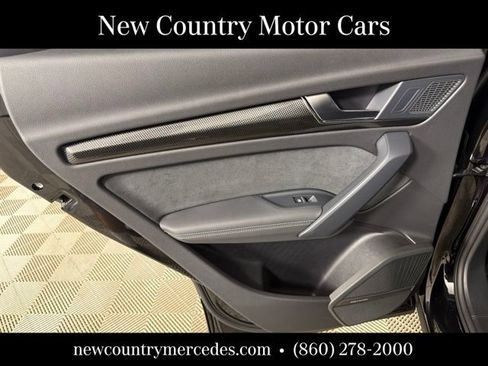 Used 2024 Audi SQ5 Prestige w/ Prestige Package AWD/4WD image 16