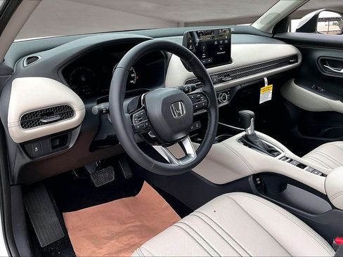 New 2026 Honda HR-V EX-L image 7