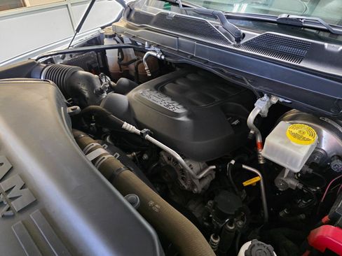 Used 2021 RAM 2500 Tradesman AWD/4WD image 39