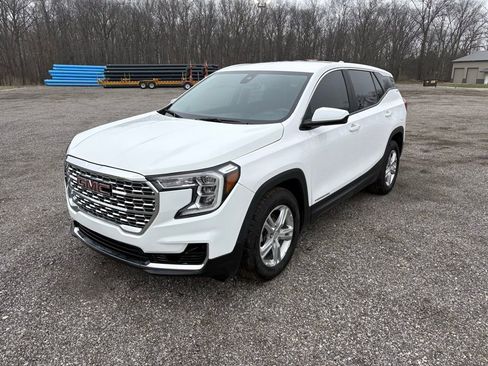 Used 2024 GMC Terrain SLE FWD image 7
